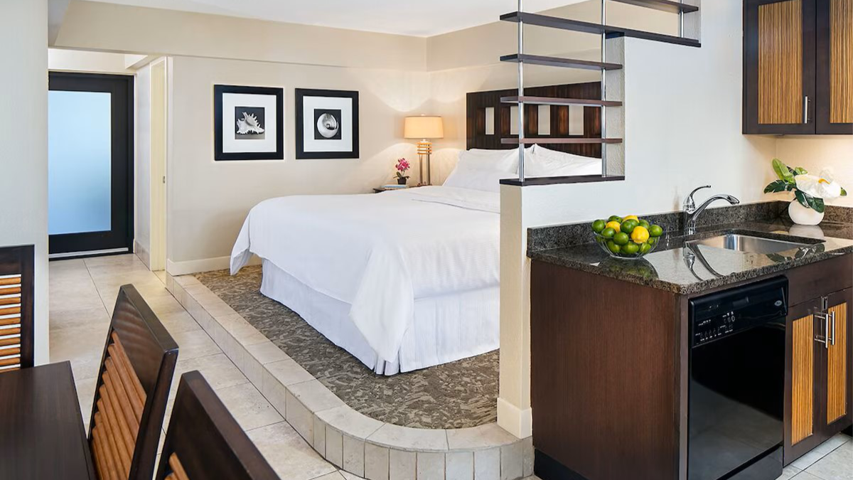 Studio Virgin Grand - $3,055/week!